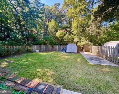 24322 Canal Drive - Photo Thumbnail 10