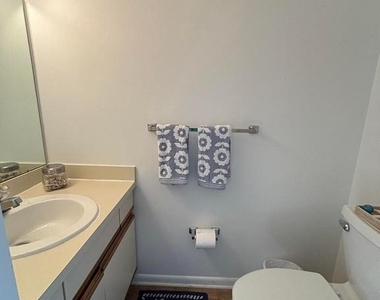 37285 Martin Street - Photo Thumbnail 7