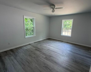 461 Millchop Lane - Photo Thumbnail 12