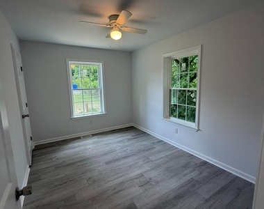 461 Millchop Lane - Photo Thumbnail 16