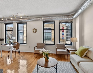 1390 Kenyon Street Nw - Photo Thumbnail 7