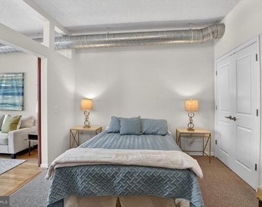 1390 Kenyon Street Nw - Photo Thumbnail 9