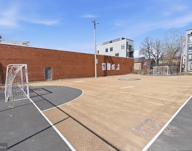 804 Taylor Street Nw - Photo Thumbnail 26