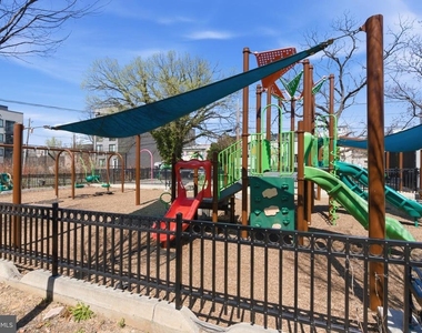 804 Taylor Street Nw - Photo Thumbnail 29