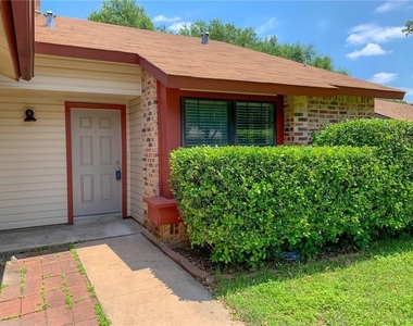 1604 Holstein Dr - Photo Thumbnail 2