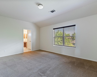 12021 Pecangate Way - Photo Thumbnail 15