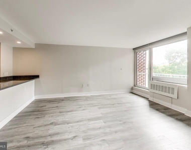 800 4th Street Sw - Photo Thumbnail 6