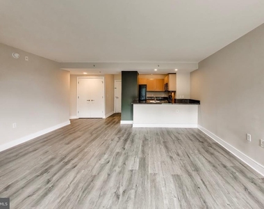 800 4th Street Sw - Photo Thumbnail 1