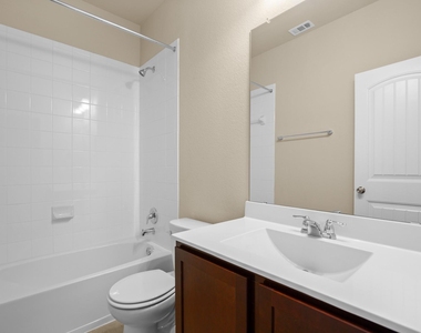 16440 Pienza Dr - Photo Thumbnail 18