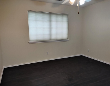 13312 Chasewood Cv - Photo Thumbnail 12