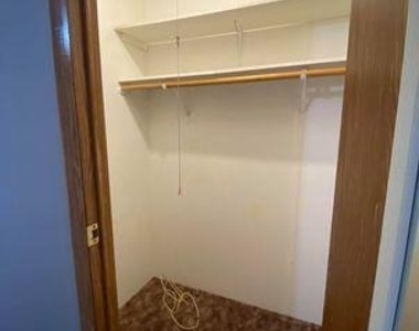 81 Roots Rd - Photo Thumbnail 12