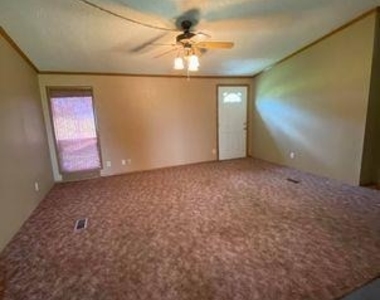 81 Roots Rd - Photo Thumbnail 6