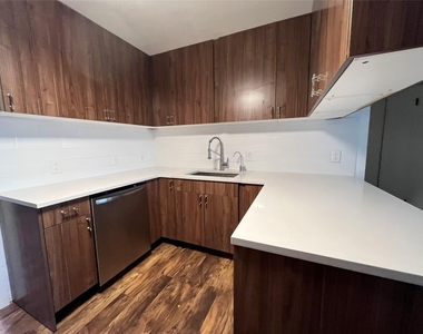 1708 Windoak Dr - Photo Thumbnail 12