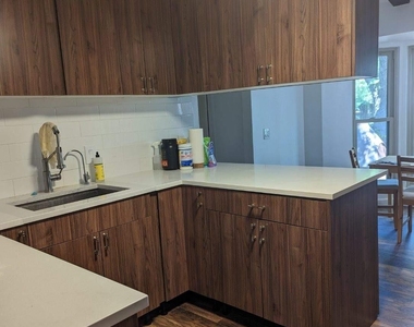 1708 Windoak Dr - Photo Thumbnail 11