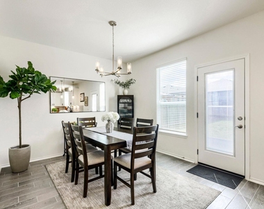 6504 Albany Sleigh Dr - Photo Thumbnail 11