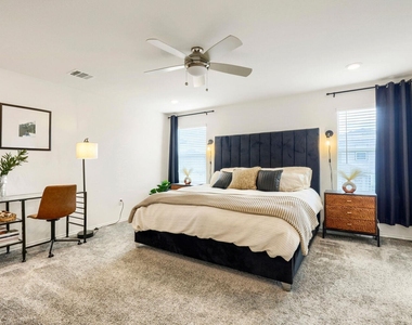 6504 Albany Sleigh Dr - Photo Thumbnail 16