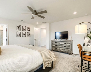 6504 Albany Sleigh Dr - Photo Thumbnail 18