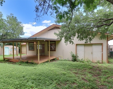 2509 Sumac Ln - Photo Thumbnail 18