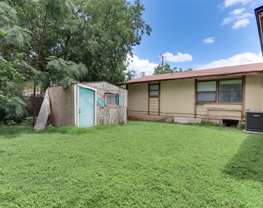 2509 Sumac Ln - Photo Thumbnail 20
