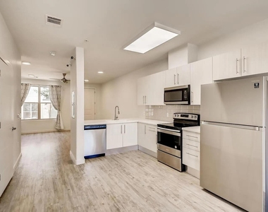 7805 Cooper Ln - Photo Thumbnail 8