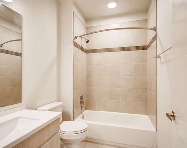 7805 Cooper Ln - Photo Thumbnail 12