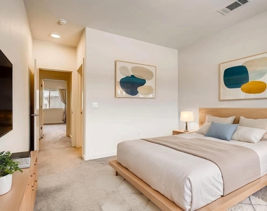7805 Cooper Ln - Photo Thumbnail 16
