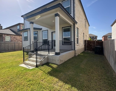 4469 Acerno St - Photo Thumbnail 21