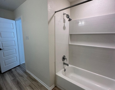 4469 Acerno St - Photo Thumbnail 23