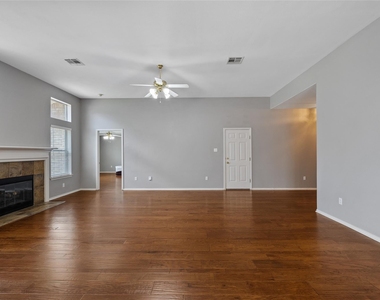 1512 Canvasback Trl - Photo Thumbnail 4