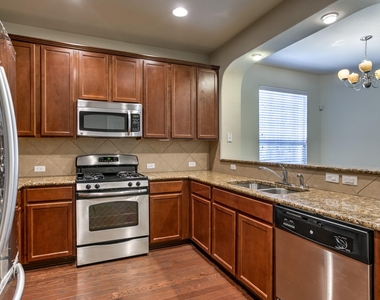 3101 Davis Ln - Photo Thumbnail 7
