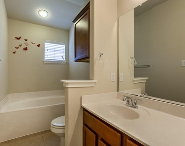 3101 Davis Ln - Photo Thumbnail 15