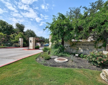 3101 Davis Ln - Photo Thumbnail 23