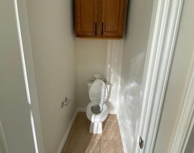 3806 Juniper Hills St - Photo Thumbnail 21