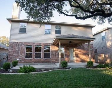3806 Juniper Hills St - Photo Thumbnail 7