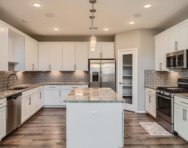113 Leon Loop - Photo Thumbnail 2