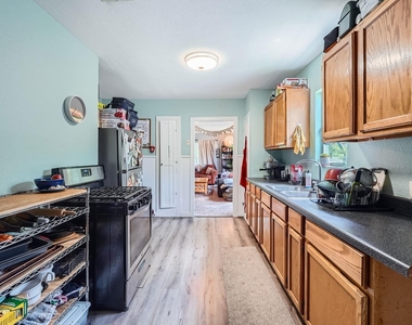 5605 Tura Ln - Photo Thumbnail 7