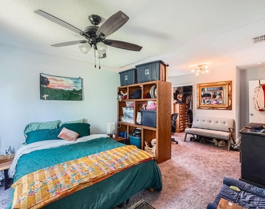 5605 Tura Ln - Photo Thumbnail 2