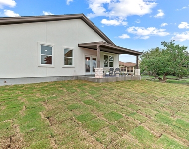 344 Colovista Pkwy - Photo Thumbnail 13
