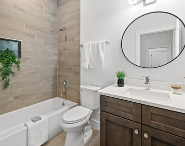 344 Colovista Pkwy - Photo Thumbnail 22