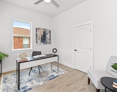 344 Colovista Pkwy - Photo Thumbnail 18