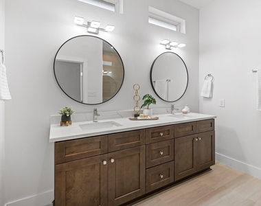 344 Colovista Pkwy - Photo Thumbnail 7