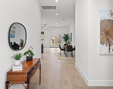 344 Colovista Pkwy - Photo Thumbnail 17