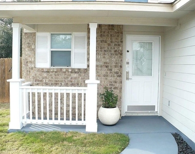 1200 Kenneys Way - Photo Thumbnail 4