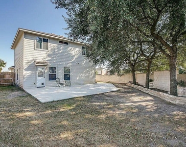 1200 Kenneys Way - Photo Thumbnail 26