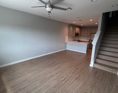 11427 Pastini Cir - Photo Thumbnail 1