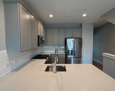 11427 Pastini Cir - Photo Thumbnail 3