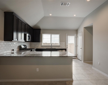 171 White Dunes Dr - Photo Thumbnail 10