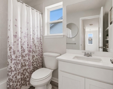 10005 Dalliance Ln - Photo Thumbnail 13