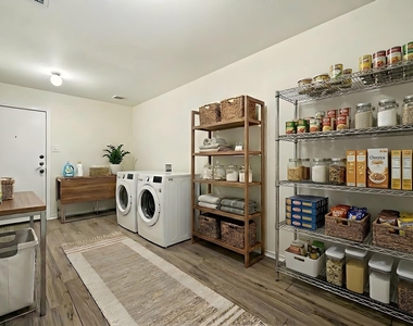 11112 Chatam Berry Ln - Photo Thumbnail 12