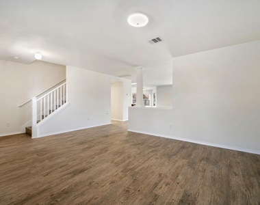 11112 Chatam Berry Ln - Photo Thumbnail 27